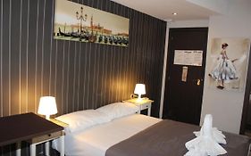 BCN Condal hostal